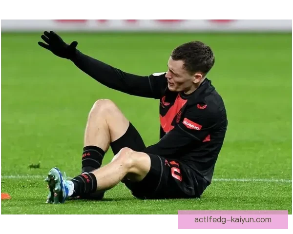 图赫尔高位压迫战术引领球队攻防新风潮，表现亮眼