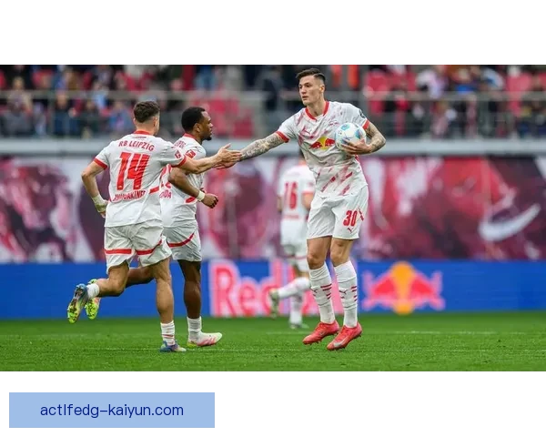 伊萨克比赛风格演变显示其竞争力增强,逐步适应高强度对抗。 伊萨克比赛风格演变显示其竞争力增强,逐步适应高强度对抗。