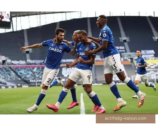 英超水晶宫帕里什表现稳健，球队状态逐渐回暖