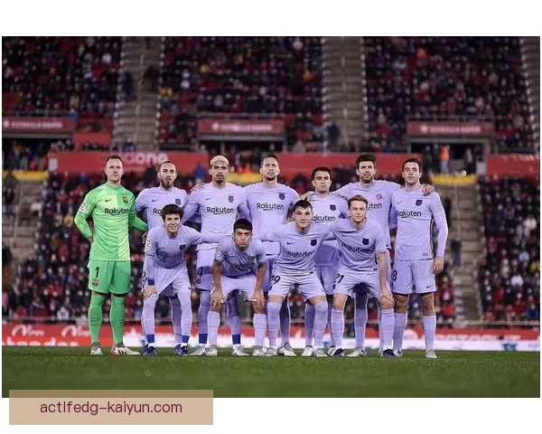 马赛在本赛季攻防平衡，表现稳健，球队整体实力逐渐增强